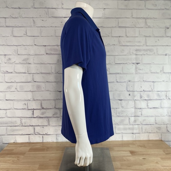 Fabletics Shirt Men's Size Large The Training Day Polo Short Sleeve‎ Logo NWT - Picture 8 of 13